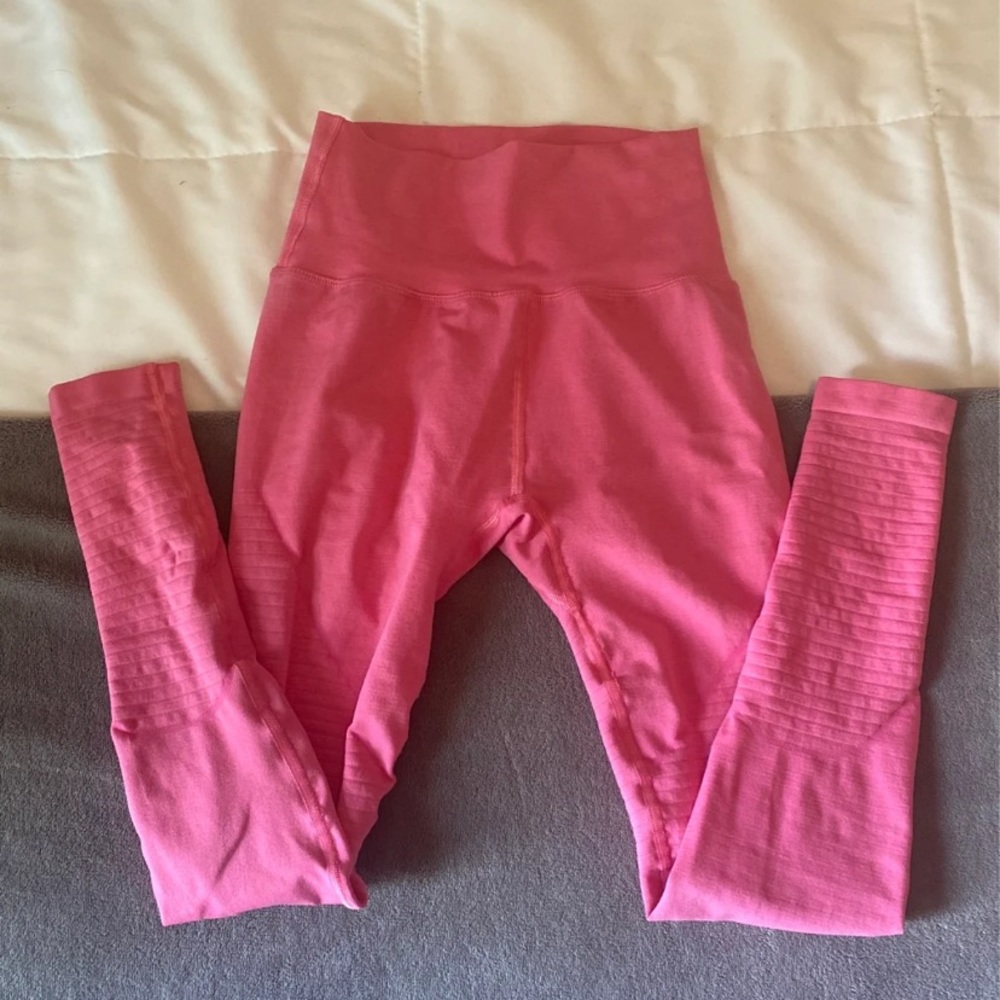 Hot pink alphalete revival leggings